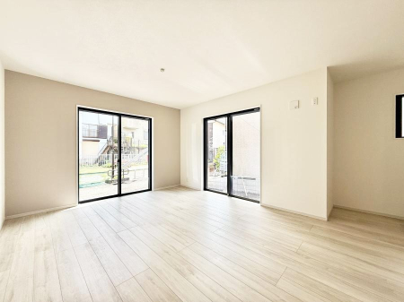 ���r���O ������Ƃ������r���O�͂ǂ�ȃC���e���A�ɂ��}�b�`���܂�  