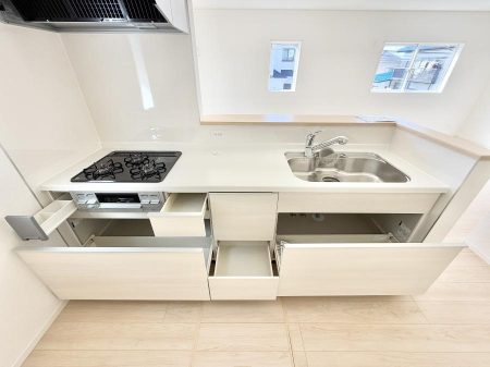 �L�b�`�� ����