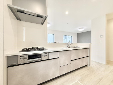 �L�b�`�� ���邳�ƊJ���������Ղ�ȃL�b�`���I  