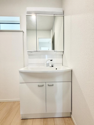 ���ʑ�E���ʏ� �������Ƒ��݂�Ȃ��g���₷���z�u�ł�