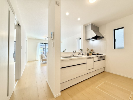 �L�b�`�� �������A�C�f�A�L����A�N���G�C�e�B�u�ȗ������