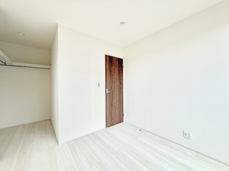 �q������ ����