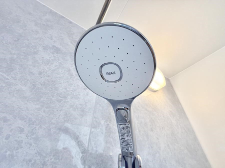 ���̑����� �ݔ����킴�킴�V�����[�����̃��o�[�܂Ŏ��L�΂��K�v���Ȃ��A�ȒP�Ɏ~���ł���