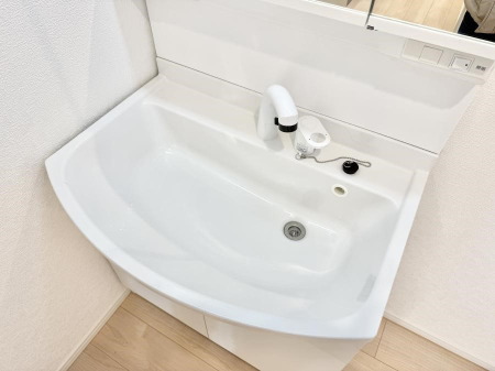 ���̑����� �ݔ����n���h�V�����[�t���ŁA�g���₷�����ʑ�  