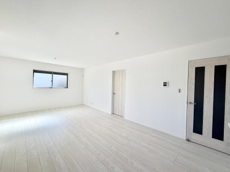 ���r���O ���������R�Ɖ�b�����܂��A�S�n�悢�ЂƂƂ�