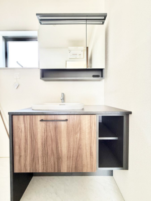 ���ʑ�E���ʏ� �������������Ő������̂�����ʏ�