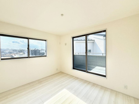 �Q�� �������傫�ȑ��͊J����������A���邳�ʕ��o�b�`���ł�