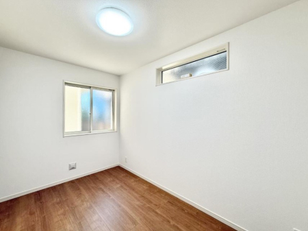 ���̑����� �����������������F�����̂������ŉ��₩�Ȏ��Ԃ��y���߂܂�