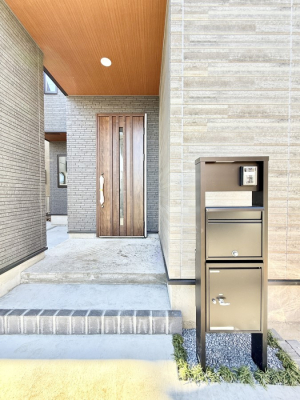 ���r���O �������S���������ꏊ�A�������߂����郊�r���O