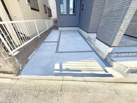  �O�ρ��J�[�X�y�[�X�L