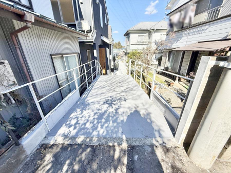  �O�ρ�����ɃJ�[�X�y�[�X������Ə�����܂�