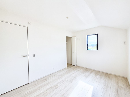 ���̑����� �����������������F�����̂������ŉ��₩�Ȏ��Ԃ��y���߂܂�