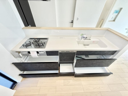 �L�b�`�� �����������������Ɗy�����Ȃ�A���K�ȃL�b�`�����