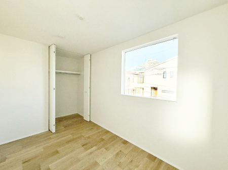 �q������ �������v���C�x�[�g��ԂƂ��ĐÂ��ŗ�������������񋟂��Ă���܂�