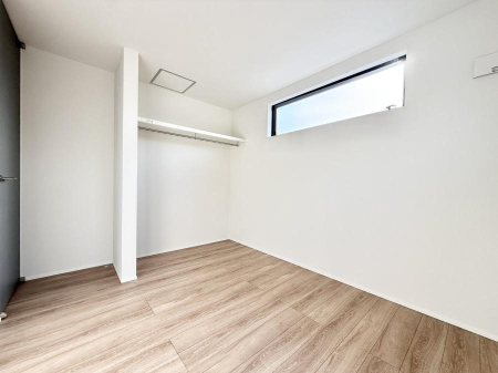 �q������ �������v���C�x�[�g��ԂƂ��ĐÂ��ŗ�������������񋟂��Ă���܂�