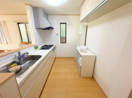 �L�b�`�� ���������[�͖L�x�ȃV�X�e���L�b�`���ł��I