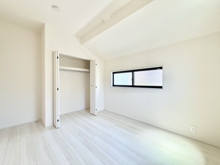 ���̑����� �������D��ŉ��₩�Ȏ��Ԃ��������