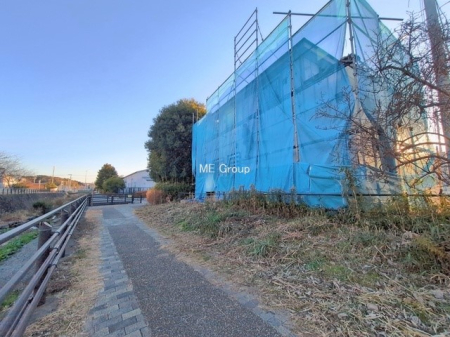 ���n�O�ώʐ^ �O�ρ��V������炵���n�܂�ꏊ�ŁA�Ƒ����J��[�߂�