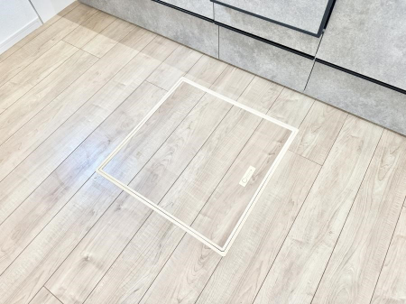 ���̑����� �ݔ����B�ꂽ���[�X�y�[�X�ŉƑS�̂��X�b�L��