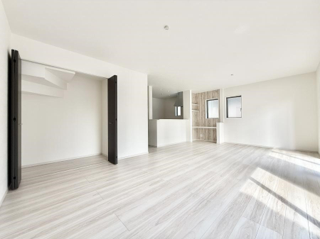 ���r���O ���������r���O�ɔ����t���̎��[�͕֗��ł����  