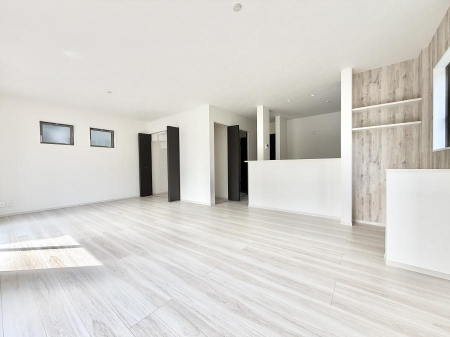 ���r���O ���������̊Ԃɂ��Ƒ����W�܂����Ⴄ����ȃ��r���O�����ł����