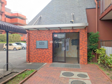 �G���g�����X ���A�邽�тɈ��S����^���Ă����A���J�ɊǗ����ꂽ���L���