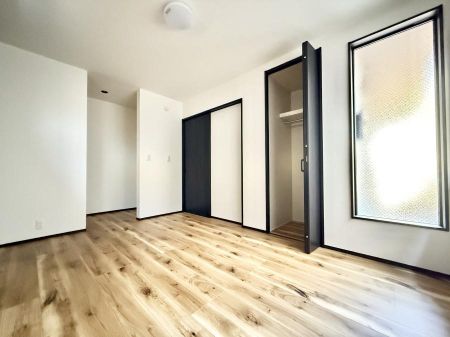 �o���R�j�[ ��������𒭂߂Ȃ���A�ق��ƈꑧ������ʂȋ��