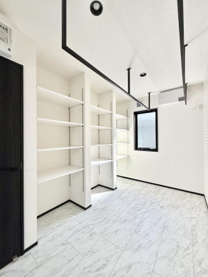 ���ӊ� �w 1800m JR���C�������u�˒ˁv�w