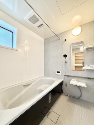 ���ӊ� �X�[�p�[ 300m �X�[�p�[�O�a�ߐ�X