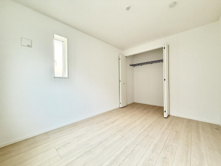 ���̑����� �������D��ŉ��₩�Ȏ��Ԃ��������