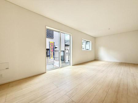 ���r���O ���������̊Ԃɂ��Ƒ����W�܂����Ⴄ����ȃ��r���O�����ł����