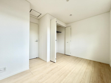 �q������ �������v���C�x�[�g��ԂƂ��ĐÂ��ŗ�������������񋟂��Ă���܂�