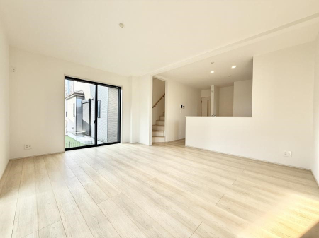 ���̑����� �������Ƒ��̏Ί炪���ӂ��A���났�̋��