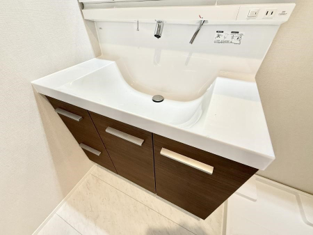 ���̑����� �ݔ�