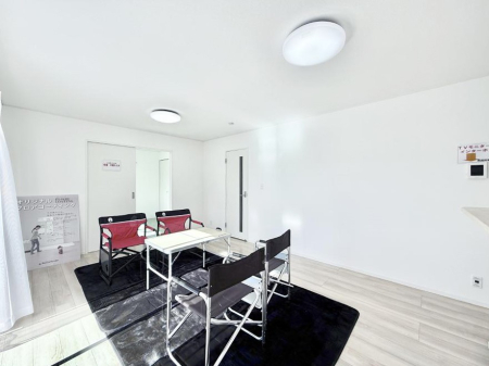 ���r���O ���������C�ɓ���̏ꏊ�ŁA�̂�т�Ƃ������Ԃ�