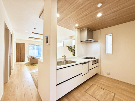 �L�b�`�� ��������b���[�܂�ΖʃL�b�`���I�Ƒ��Ƃ̉�b���͂��݂܂��I  