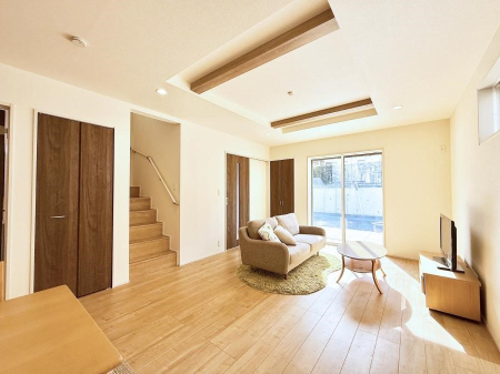 ���̑����� ���������r���O�C���K�i���̗p�I�R�~���j�P�[�V���������₷���ł���  