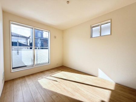 ���̑����� �������傫�ȑ��͊J����������A���邳�ʕ��o�b�`���ł�