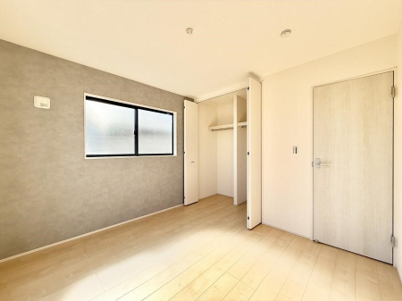 �q������ �������v���C�x�[�g��ԂƂ��ĐÂ��ŗ�������������񋟂��Ă���܂�