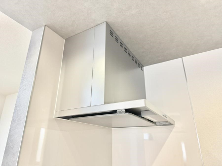 ���̑����� �ݔ����������̏��C����������C��ɗU������A�����I�ɔr�����ł��܂��B