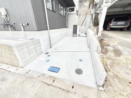  �O�ρ��J�[�X�y�[�X�L