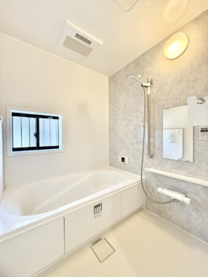 ���� ����������̔�������A�S����������Ԃł�