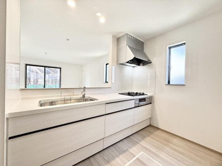 �L�b�`�� ��������b���[�܂�ΖʃL�b�`���I�Ƒ��Ƃ̉�b���͂��݂܂��I  