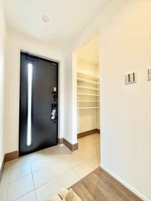 ���� �L�X���փz�[�����Ƒ������o�}���A���[�L�x�ȃV���[�Y�N���[�[�b�g�t�B  