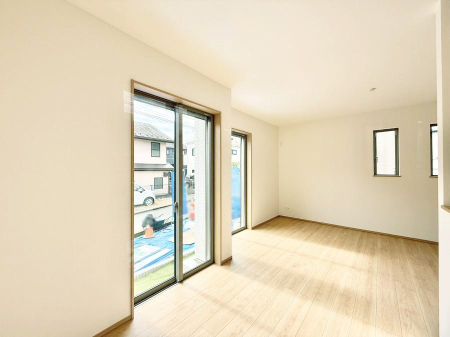 ���r���O ���������R�Ɖ�b�����܂��A�S�n�悢�ЂƂƂ�