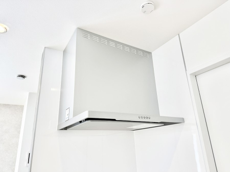 ���̑����� �ݔ����������̏��C����������C��ɗU������A�����I�ɔr�����ł��܂��B