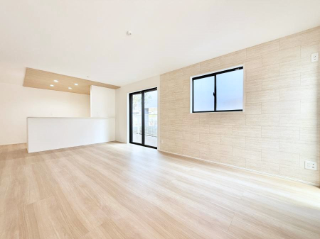 ���r���O �������Ƒ������R�ƏW�܂�A�y�������Ԃ��߂����郊�r���O