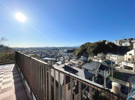 ���̑� �O�ρ��e���X����͋G�߁E�V��ɂ���Ă͕x�m�R��]�߂܂�