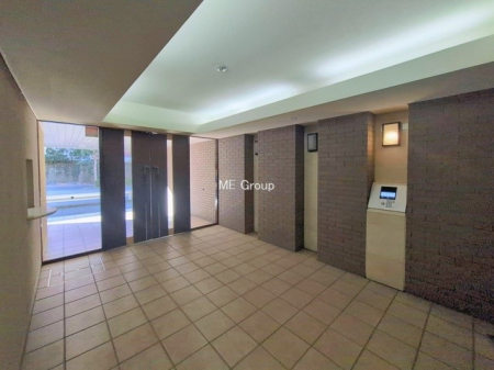 �G���g�����X �O��