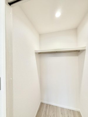 ���[ �������傫�Ȏ��[�ŉו����X�b�L���Еt���܂�  